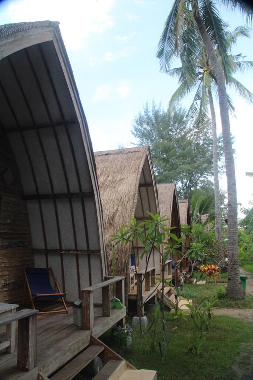 Star Bar And Hotel 3*