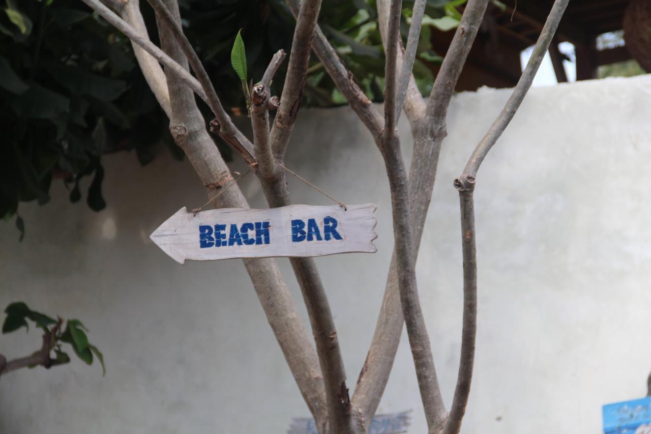 Star Bar And Gili Air